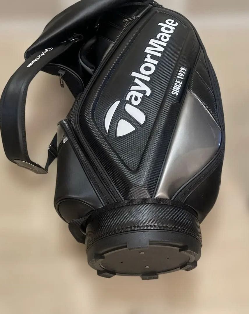美品 TaylorMade ゴルフバッグ
