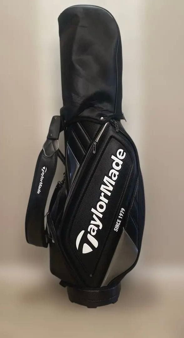美品 TaylorMade ゴルフバッグ