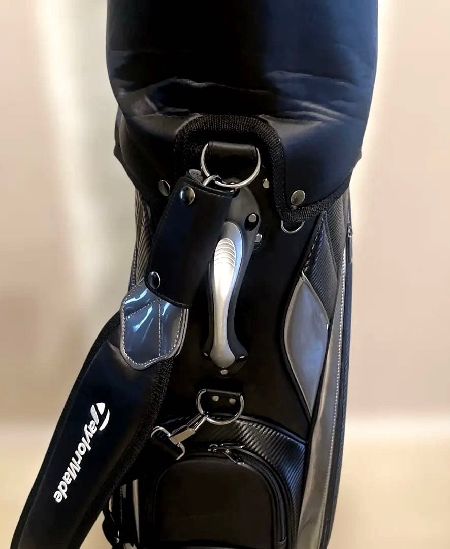 美品 TaylorMade ゴルフバッグ