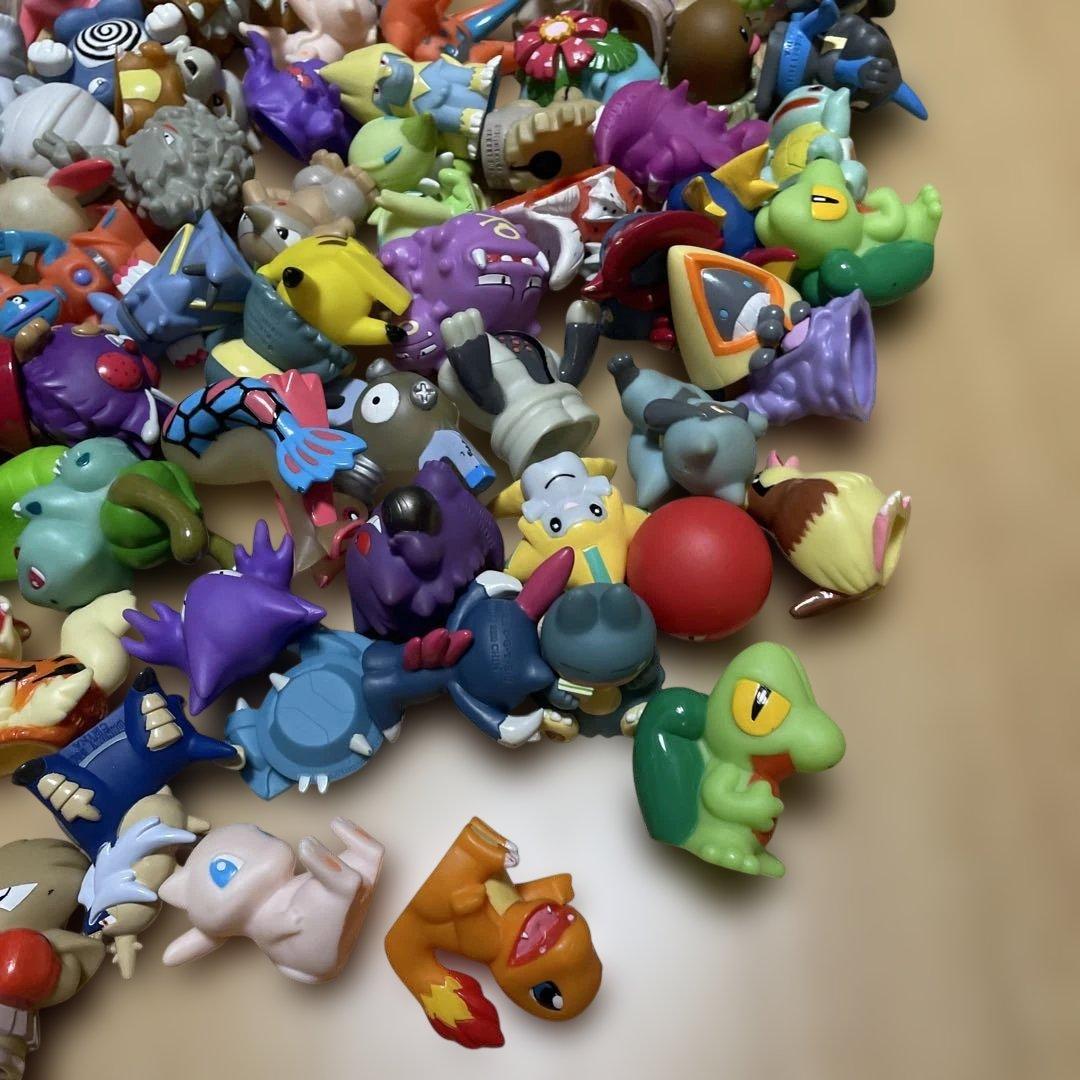 ポケモン指人形、フィギュアなど約100体セット