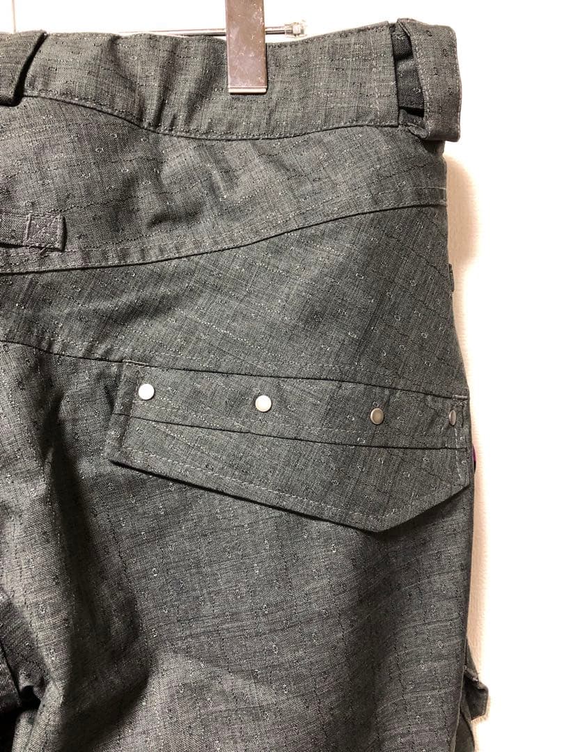 686パンツ　Lサイズ