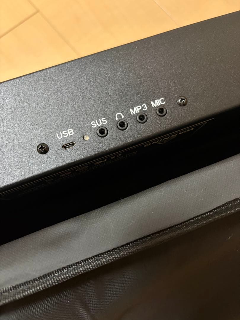 88鍵 USB接続充電　卓上電子ピアノ　キーボード キャリングケース付き