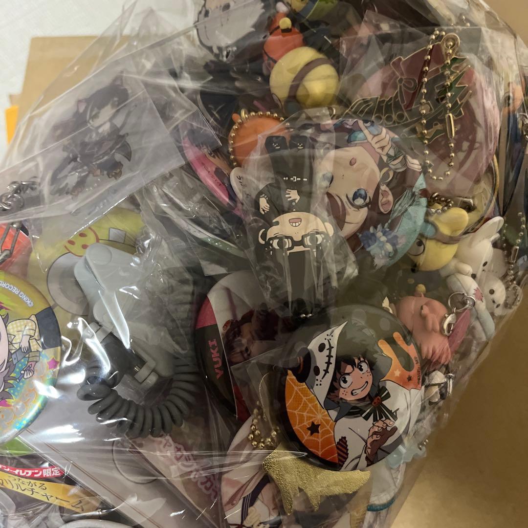 アニメ グッズ まとめ売り 大量 小物 缶バッジ キーホルダー 鬼滅の刃 2