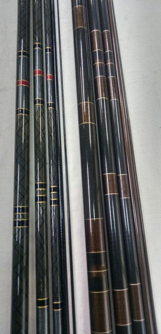 振出へら竿2本セット　ダイワクロスカーボ葉隠・硬調&リョービ孤剣・超硬調子13