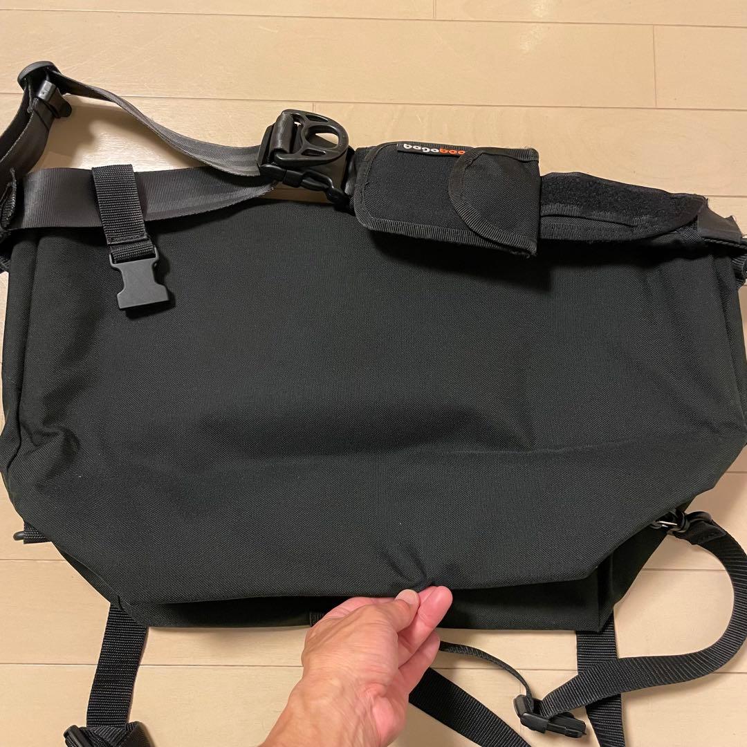 bagaboo メッセンジャーバッグ 黒　blue lug メッセンジャー