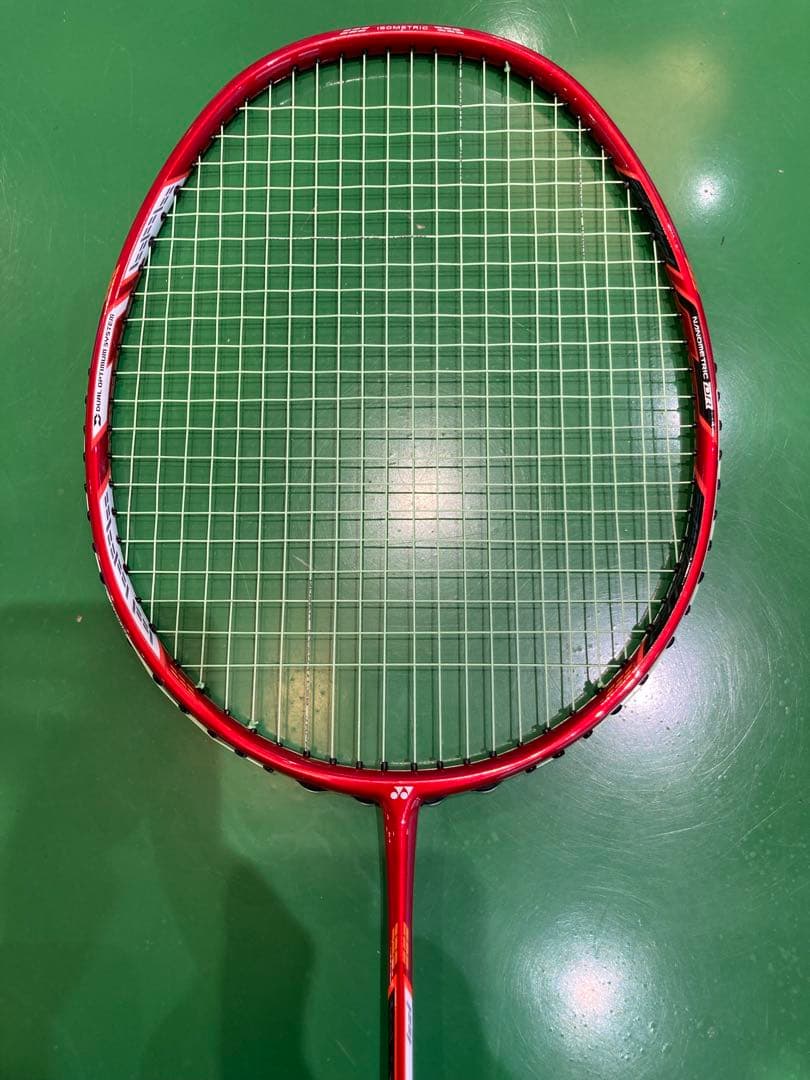 YONEX ヨネックスバドミントンラケット デュオラ7 DUORA 7 赤色‼︎