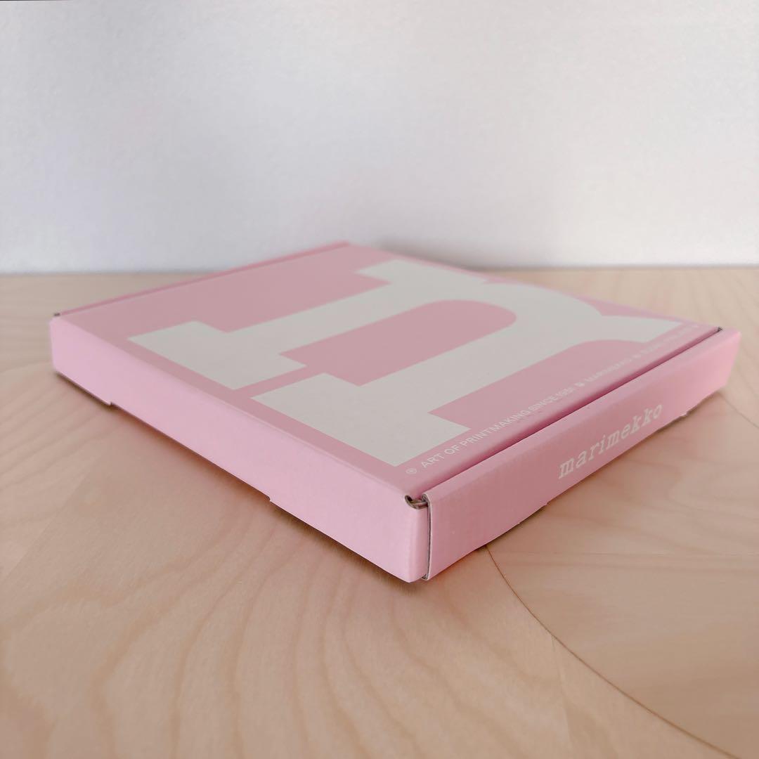 新品マリメッコ ウニッコ ガラスプレート 20cm ウォッシュセット