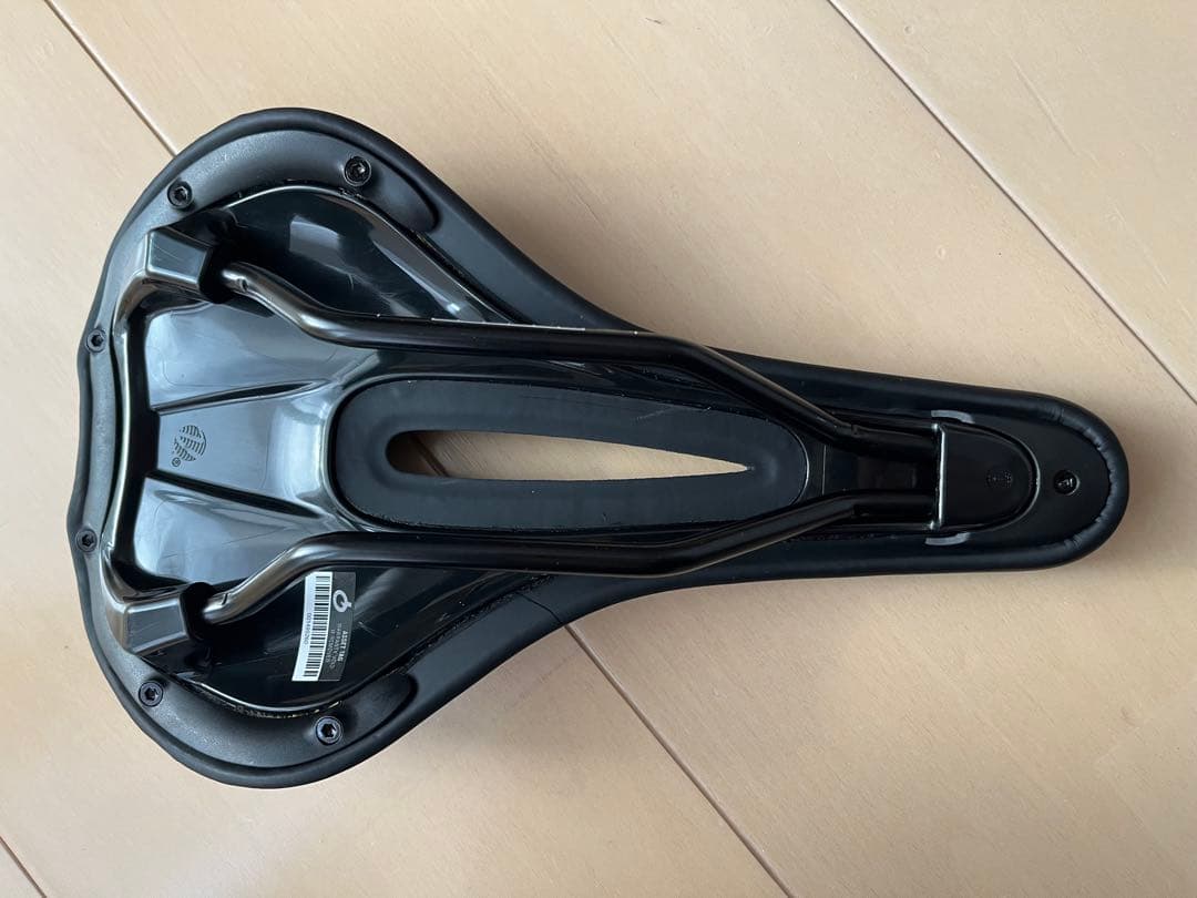 Prologo Dimension RS サドル ブラック
