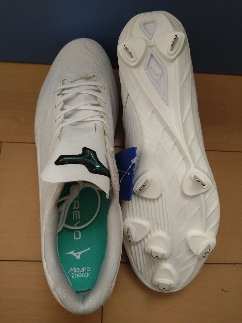 光*し様 MIZUNO ミズノ ライトレボゼロ2　27.5cm 11GP2316