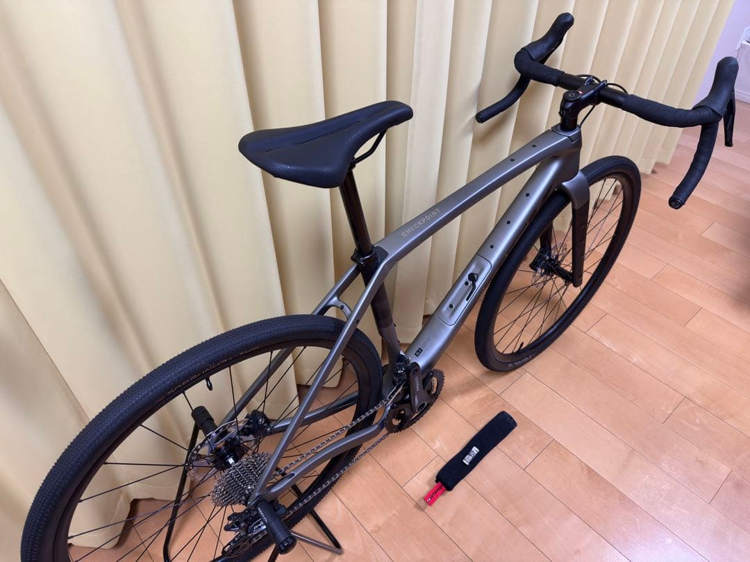 手渡し限定 TREK CHECKPOINT SL5 54 専用ツール・バッグ