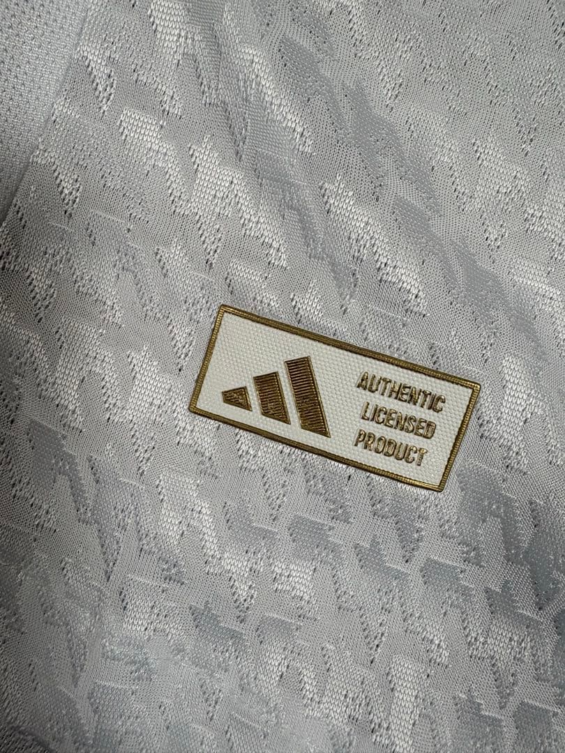 エンバペ　レアル・マドリード 24/25 ホームユニフォーム