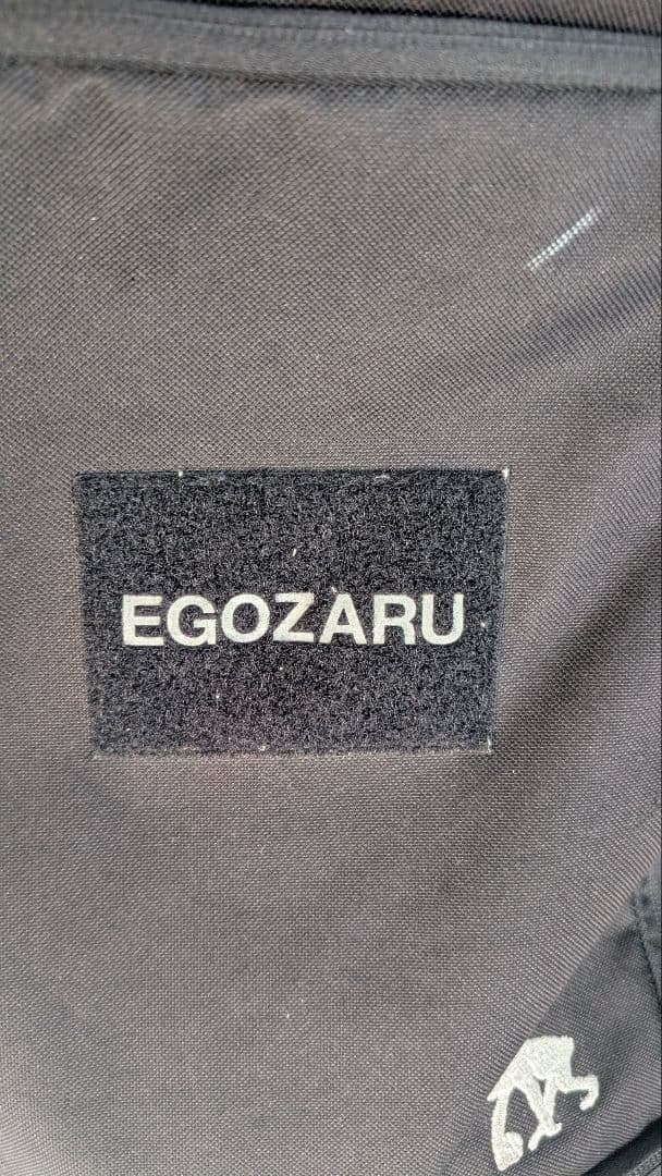 EGOZARU ブラックリュック メッシュポケット付き