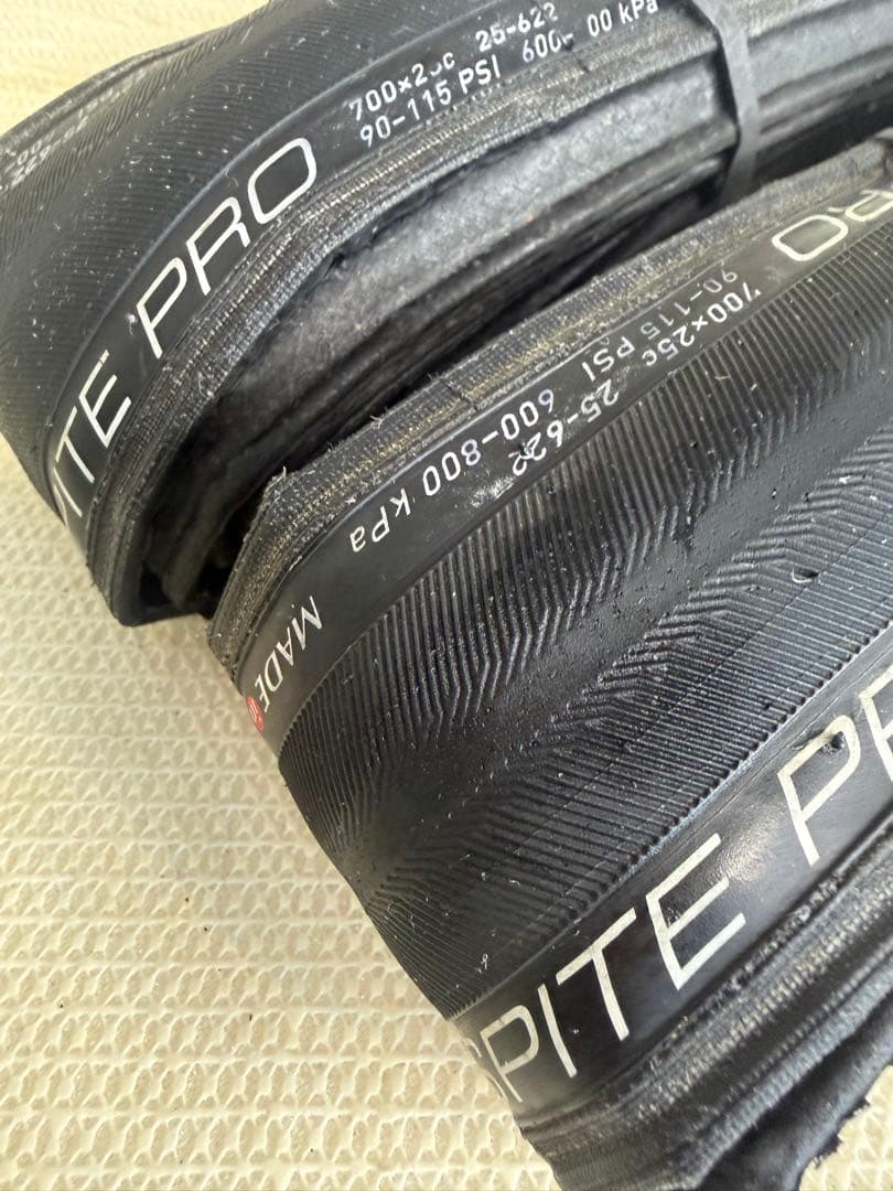 IRC アスピーテプロ S-LIGHT 700×25c(25-622) 数回使用
