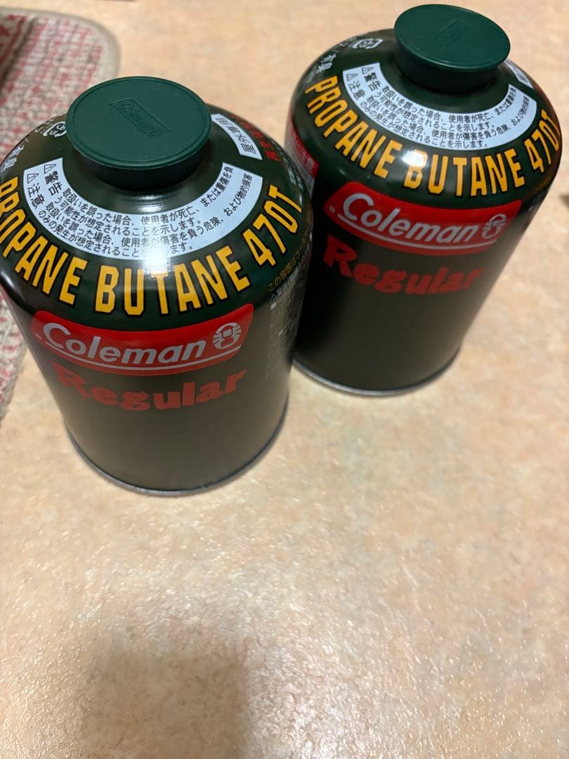 ColemanパワーハウスツーバーナーストーブⅡバターナッツ　ガス燃料2個付き