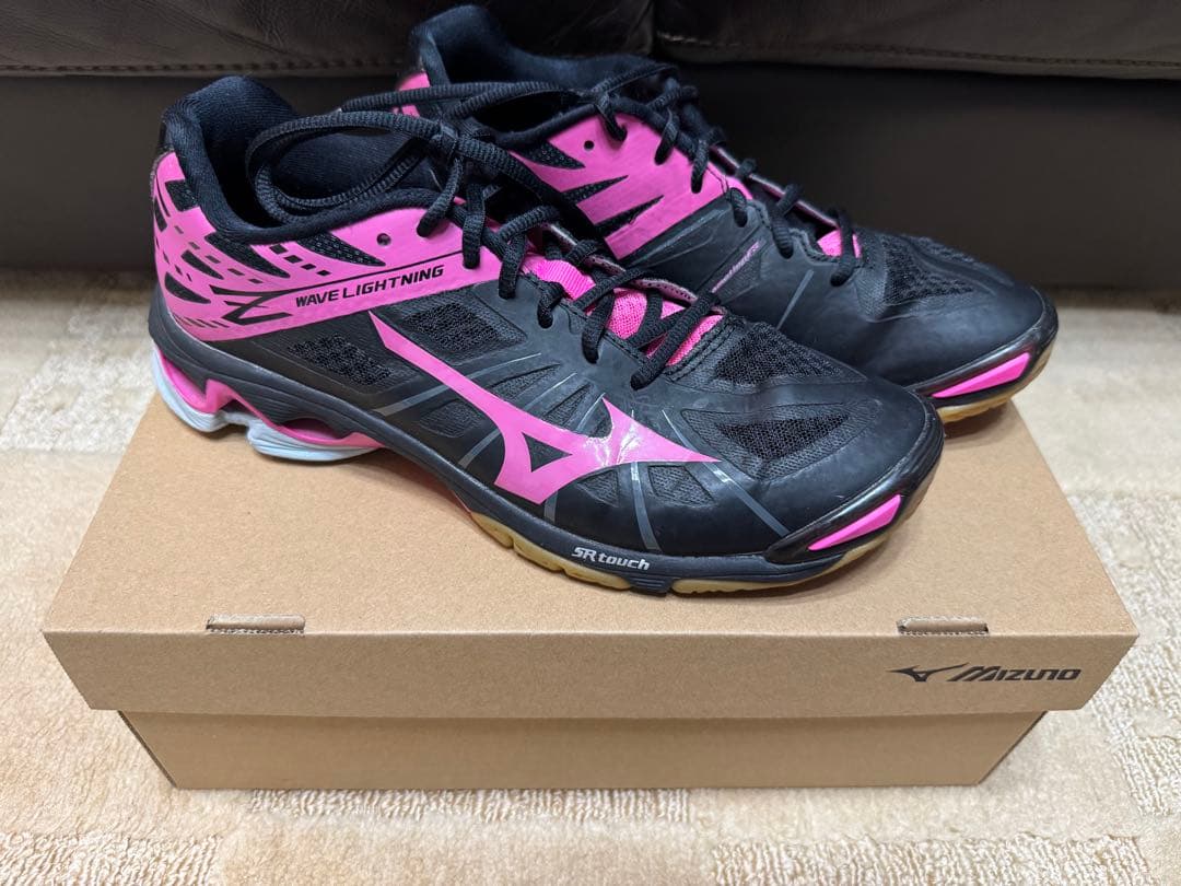 Mizuno Wave Lightning Z 海外限定カラー　26cm