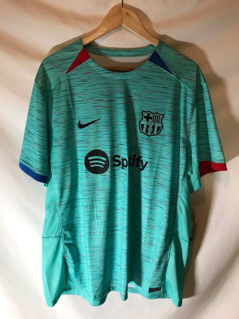 新品正規品NIKE FCバルセロナ「9」レヴァンドフスキ 半袖2XLユニフォーム