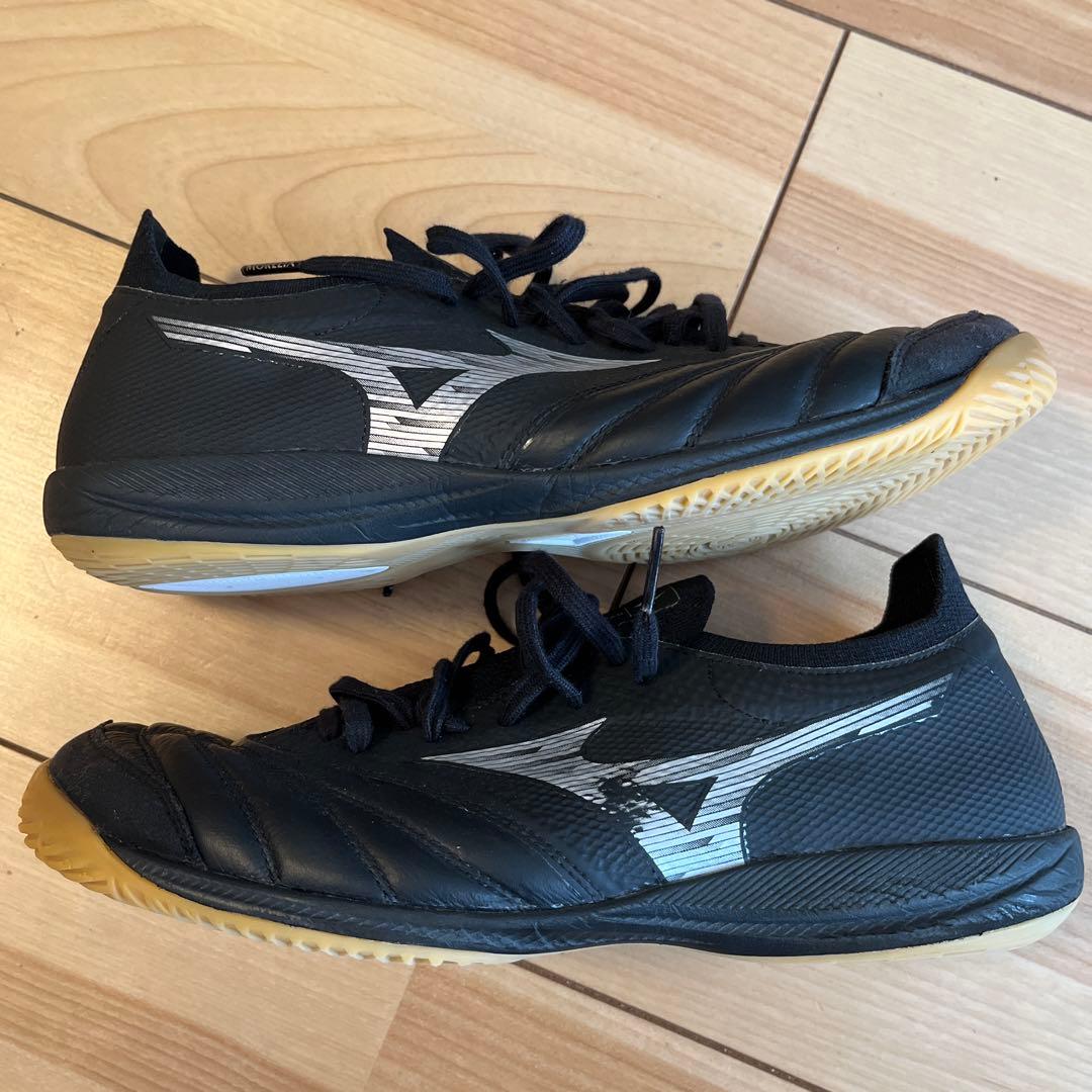 Mizuno モレリアネオ サラβ 25.5