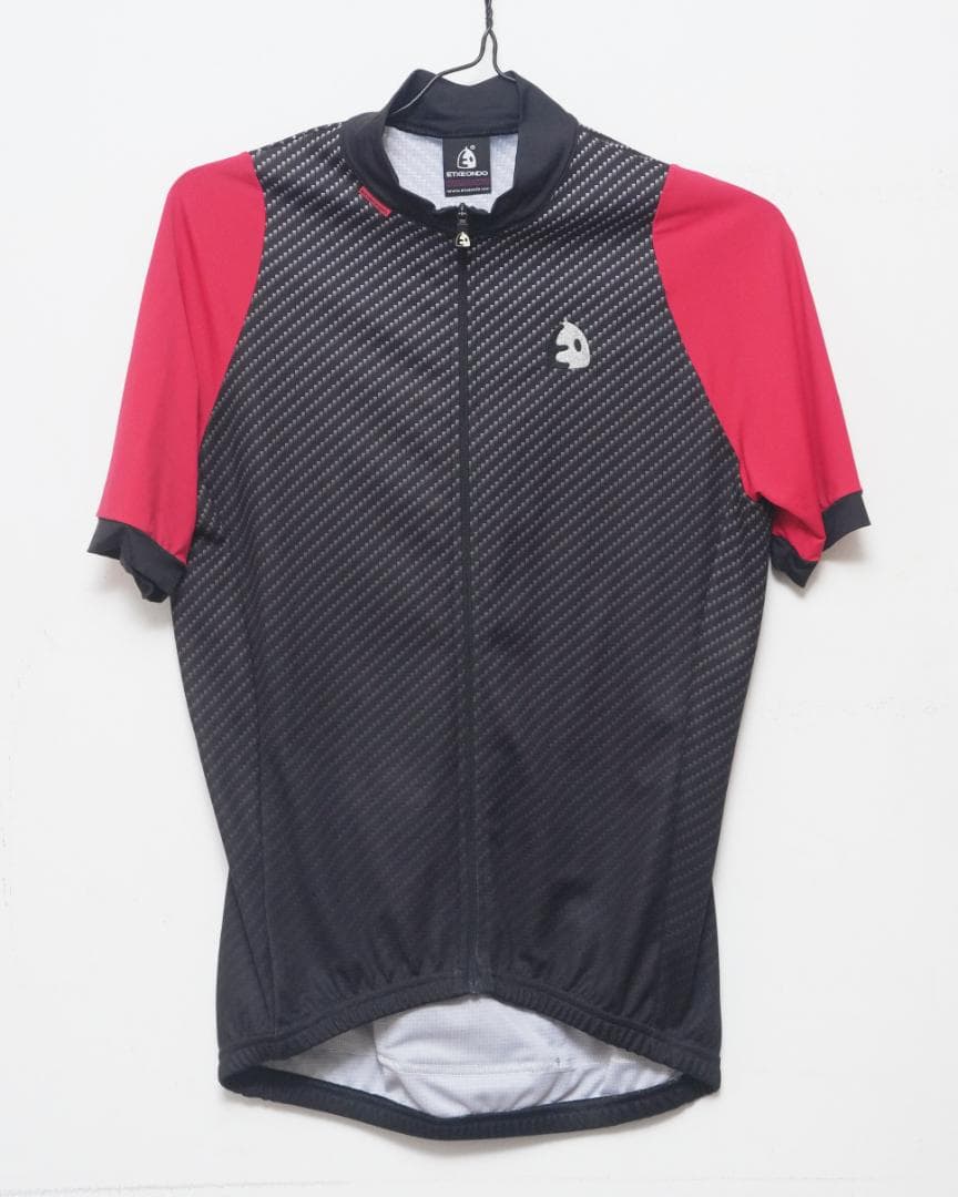 ETXEONDO サイクルジャージ 赤/黒 半袖