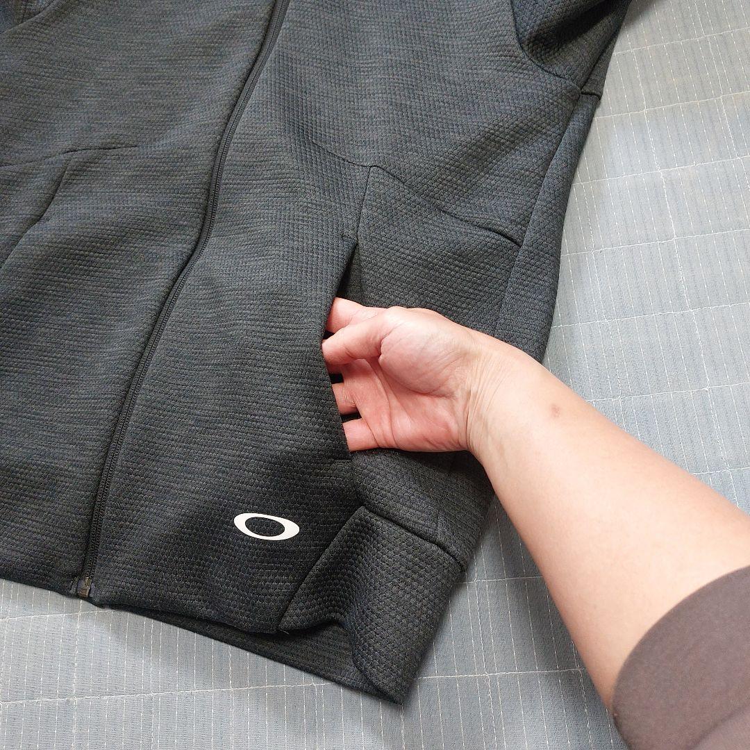 美品☆OAKLEY ジャージ上下セット ブラック　sizeM