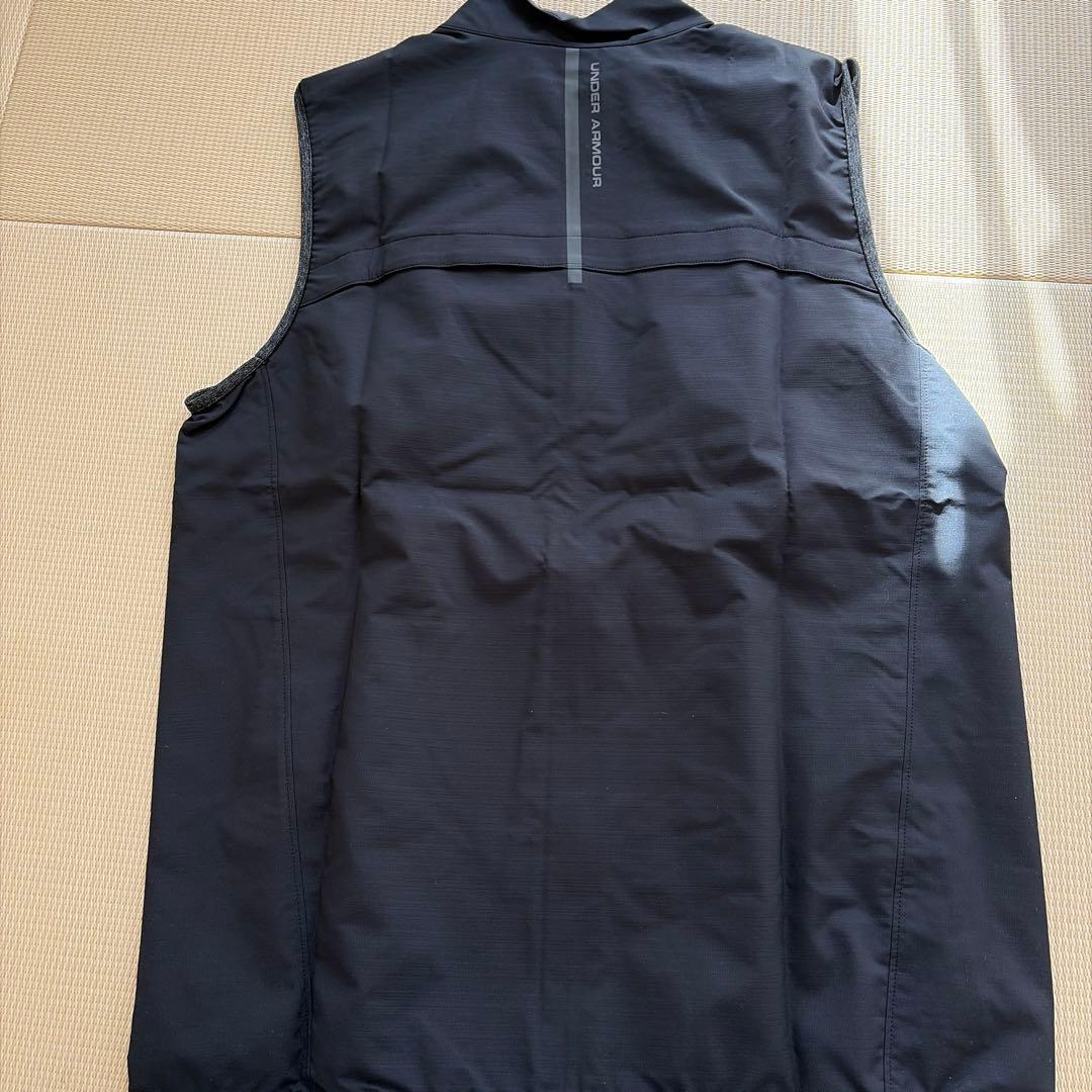 Under Armour 防水ベスト XXL ブラック新品　２XL