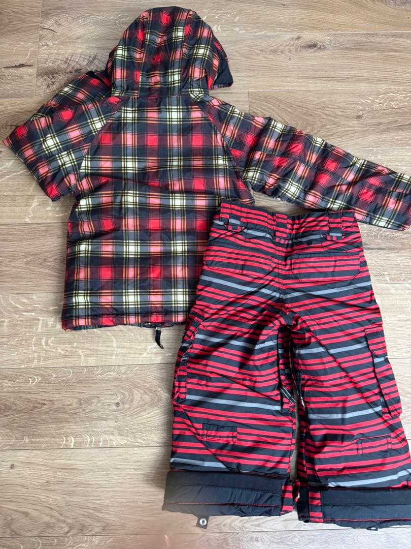 【美品】Burton 子ども用スキーウェア 赤・黒・黄色チェック