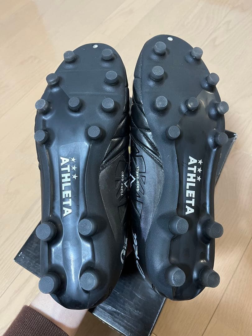 ATHLETA O Rei ブラック スパイクシューズ サッカーシューズ 大特価