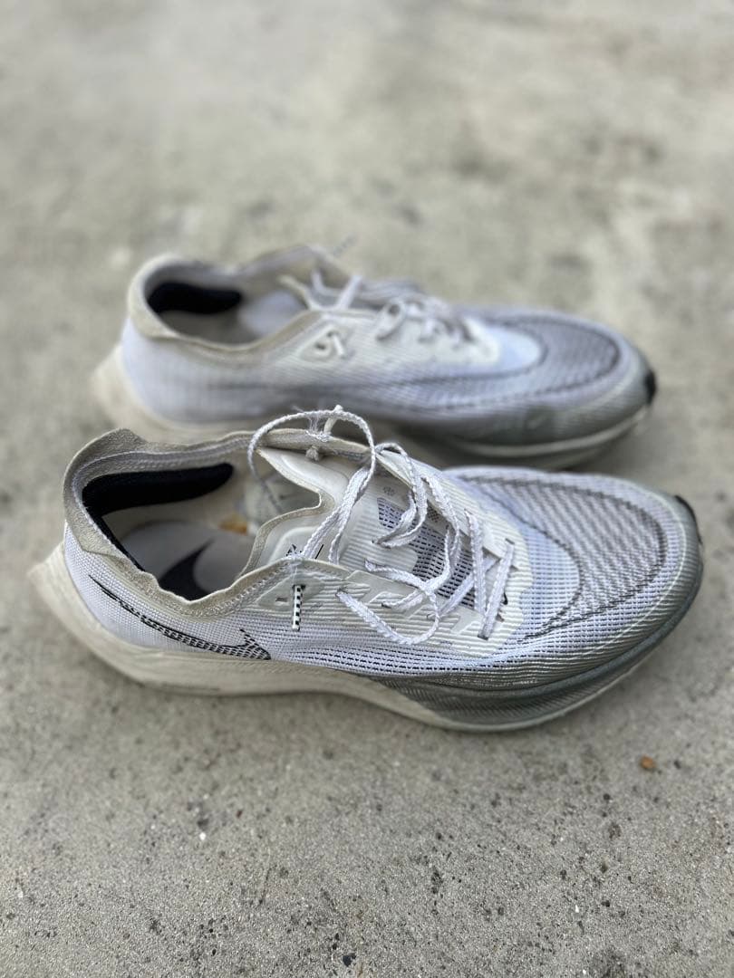 Nike ZoomX Vaporfly Next% 26センチ