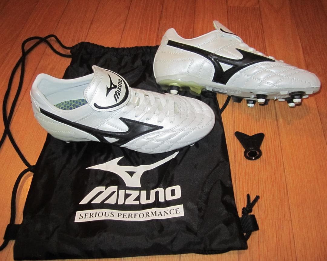 激レア新品未使用！MIZUNO(ミズノ)スパイク「ウェーブカップ 021 Si」