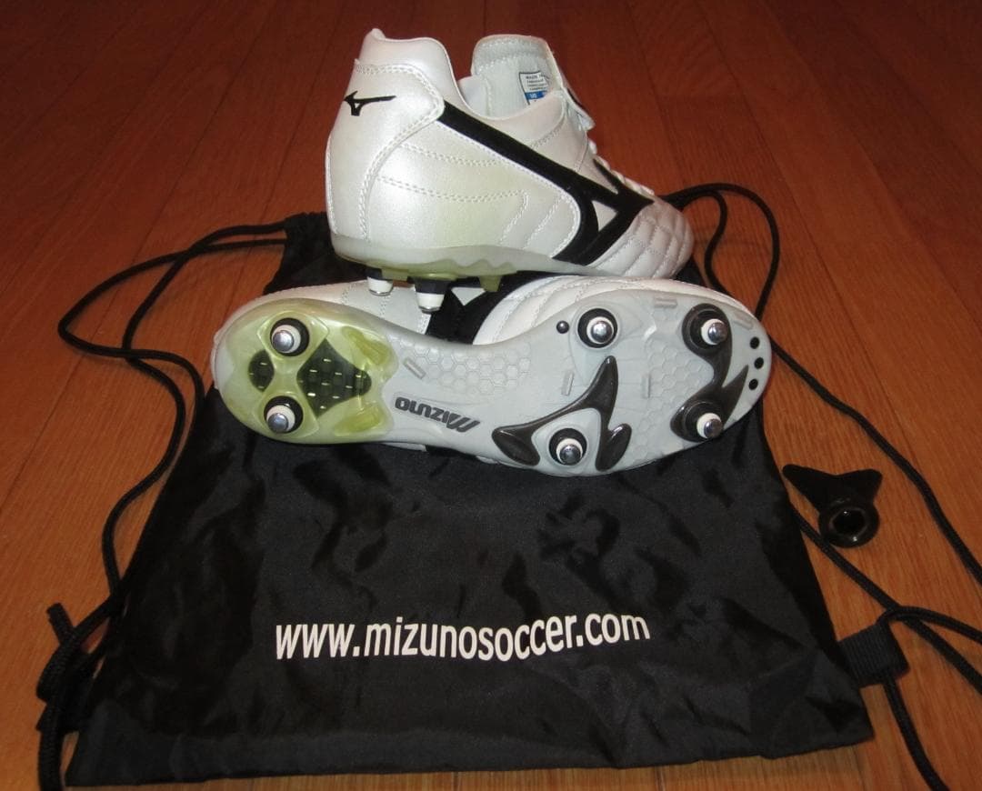 激レア新品未使用！MIZUNO(ミズノ)スパイク「ウェーブカップ 021 Si」