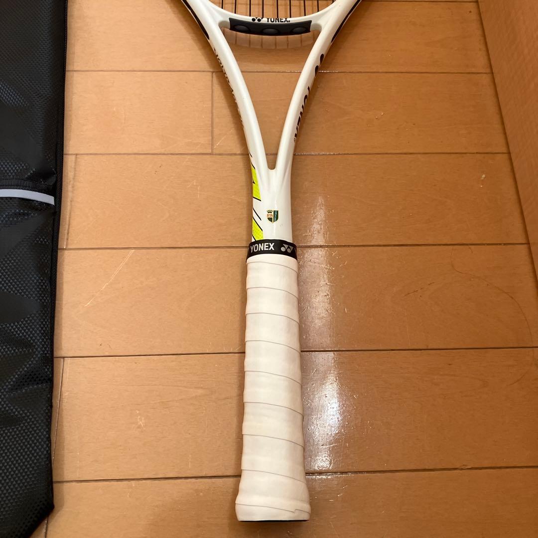 YONEX VOLTRAGE 軟式テニスラケット