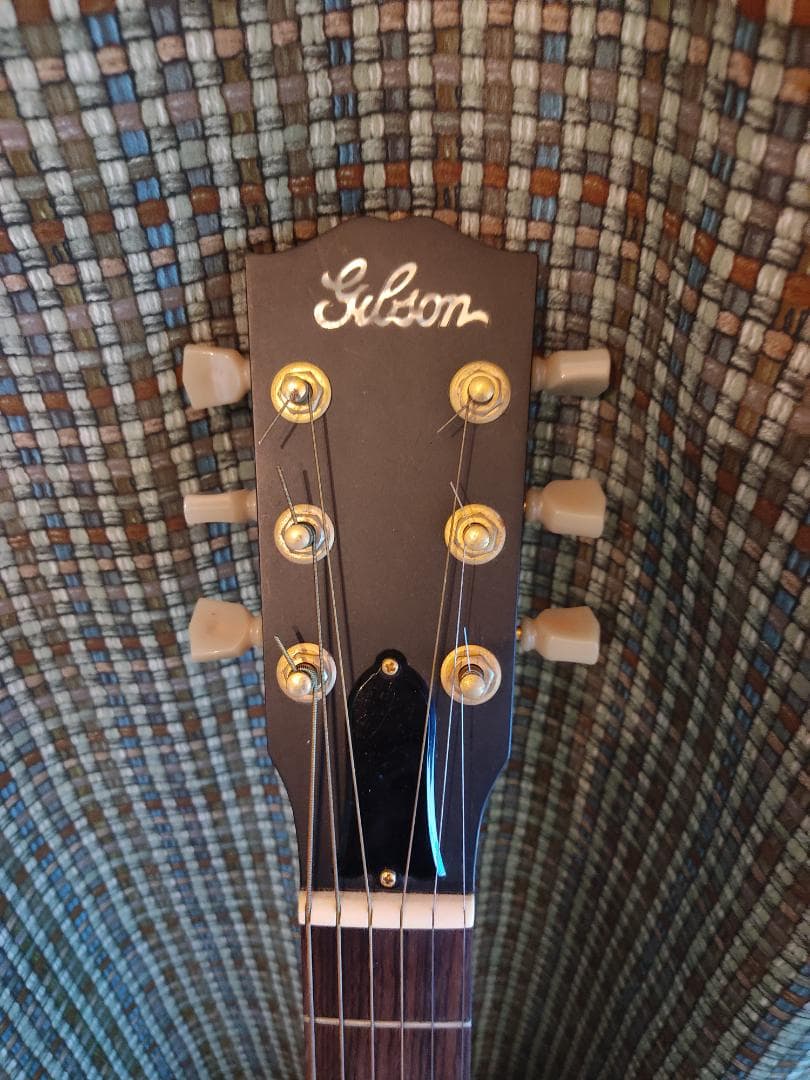 値下げ　美品 Gibson Formula1 アコースティックギター　ケース付