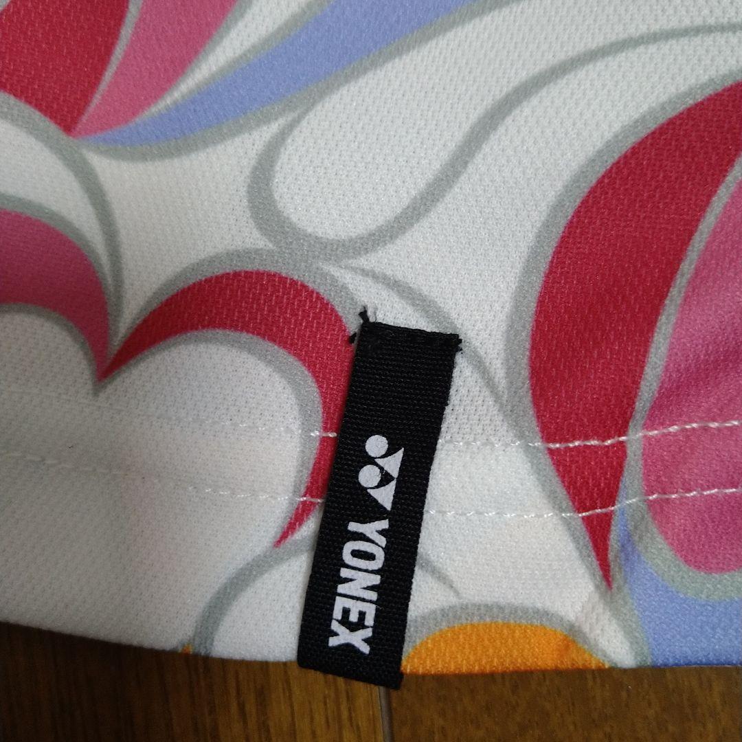 【新品未使用品】YONEX テニスウェア カラフル2点上下セット♪