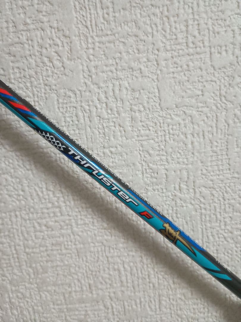 ラケット VICTOR THRUSTER F 4UG5