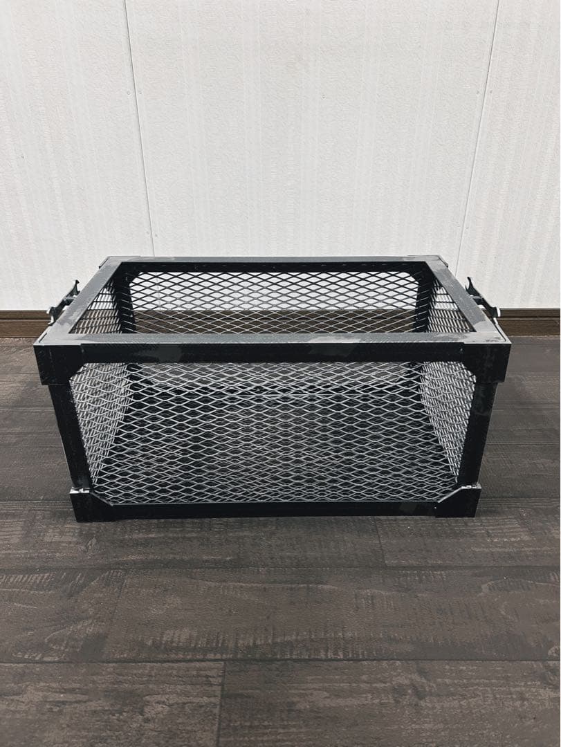 ☆送料込み☆アイアンBOX 即購入OK 男前　ウイスキーラック　インテリア　什器