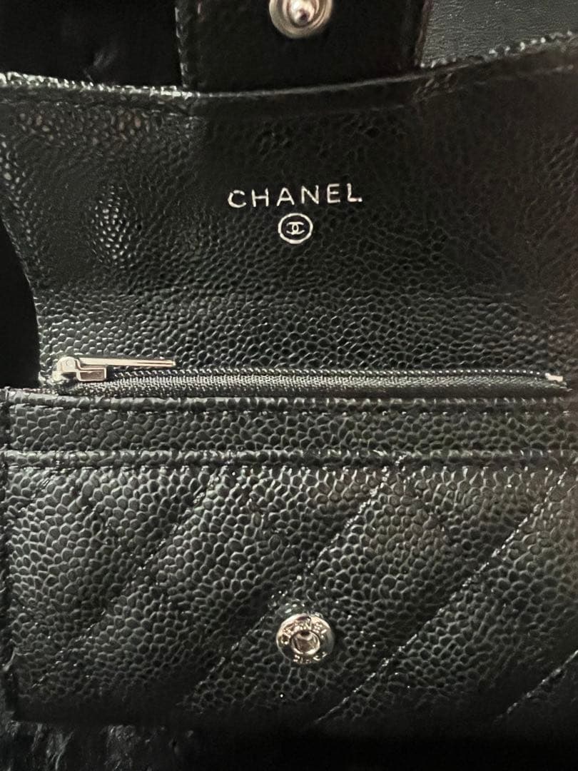 CHANEL ノベルティ キャビアスキン 財布