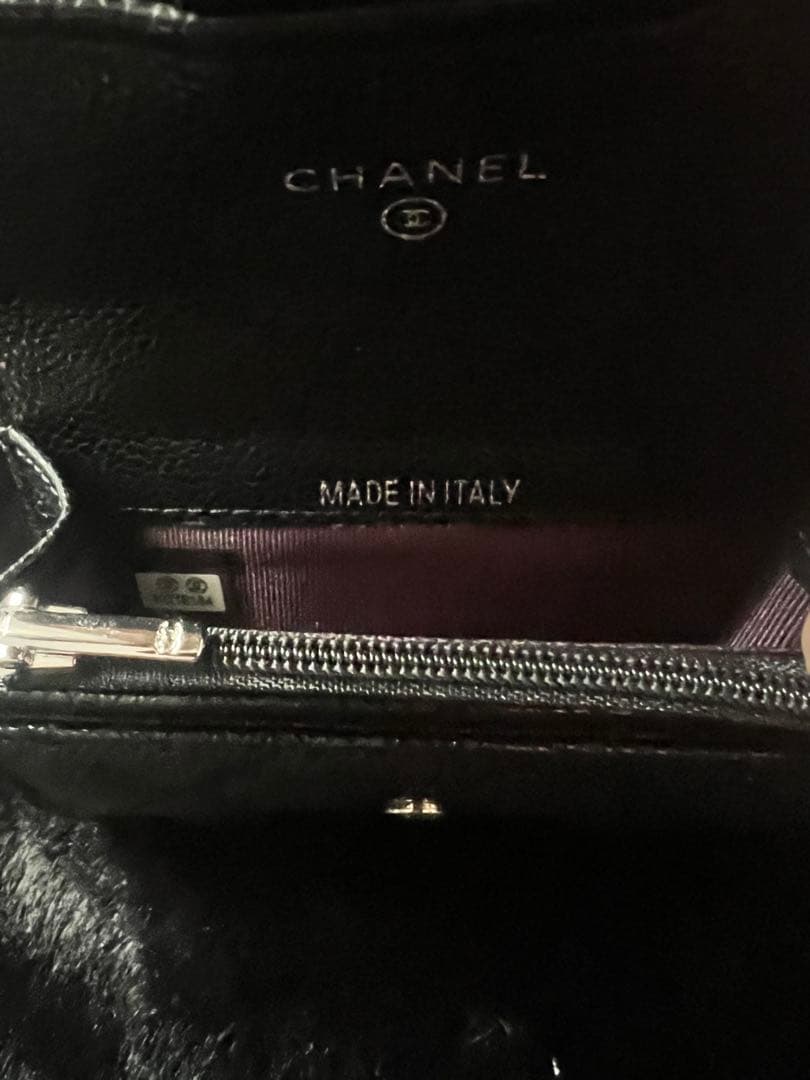 CHANEL ノベルティ キャビアスキン 財布