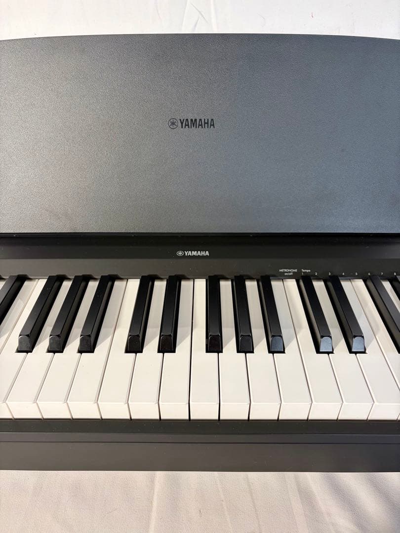 ②M82【動作品】YAMAHA P-145B 23年製 電子ピアノ 88鍵