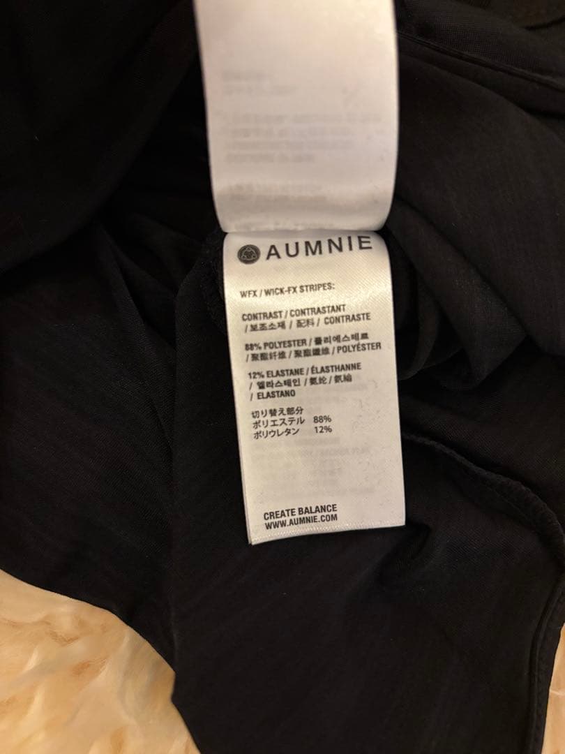 AUMNIE アムニー ⭐︎新品 未使用 ⭐︎黒とダークネイビー？のウェア