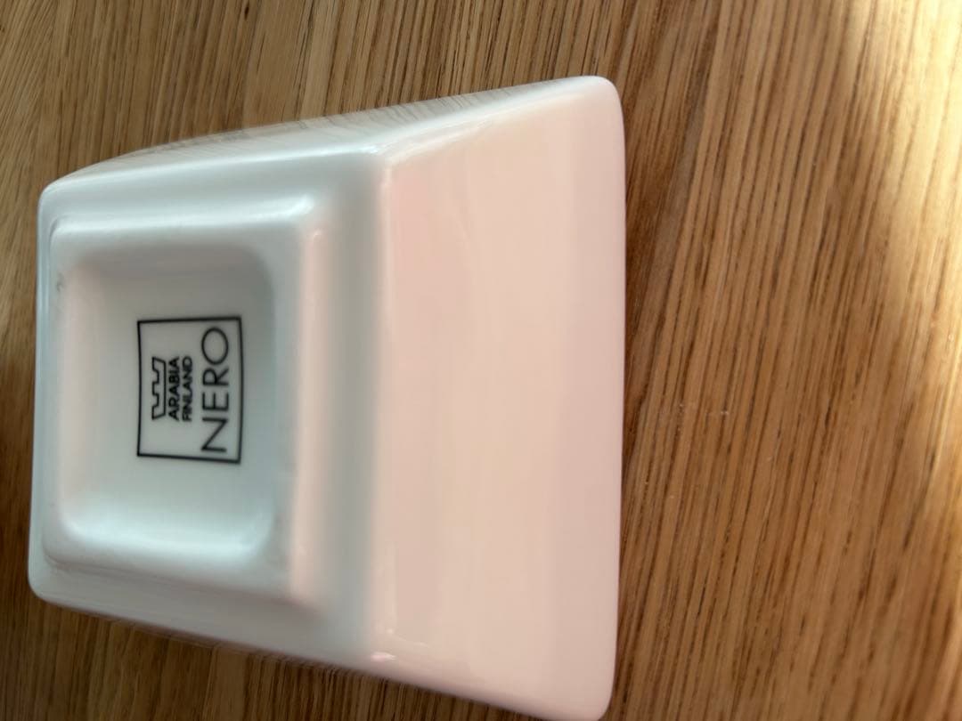 【希少】【値下】アラビアNERO 白い四角形の食器 4個セット