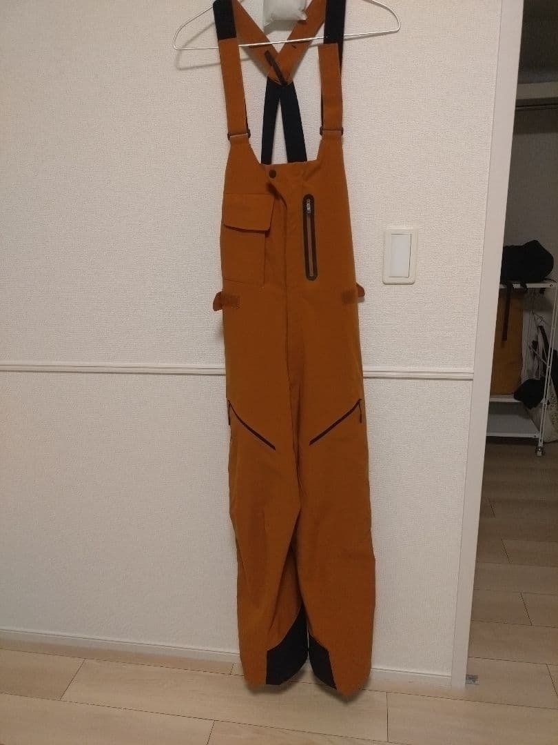 DESCENTE　ビブパンツ