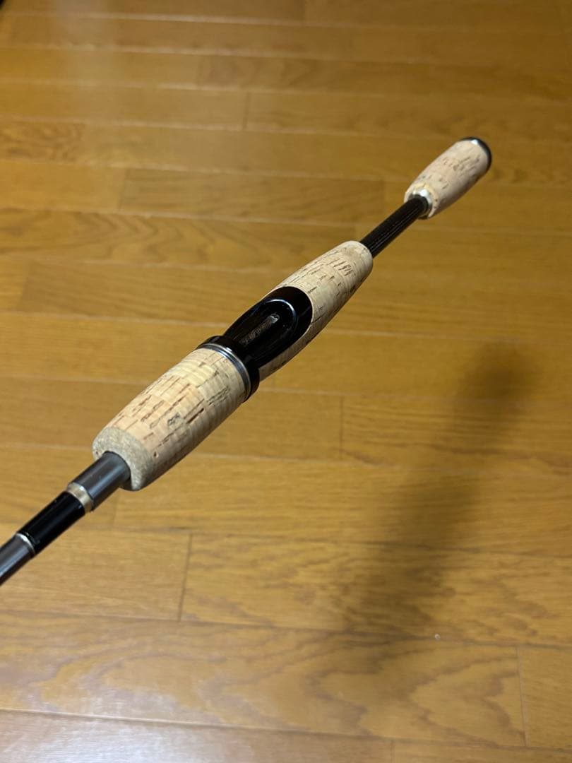 美品 エバーグリーン テムジン TMJS-66ML ブラッシュスティンガー
