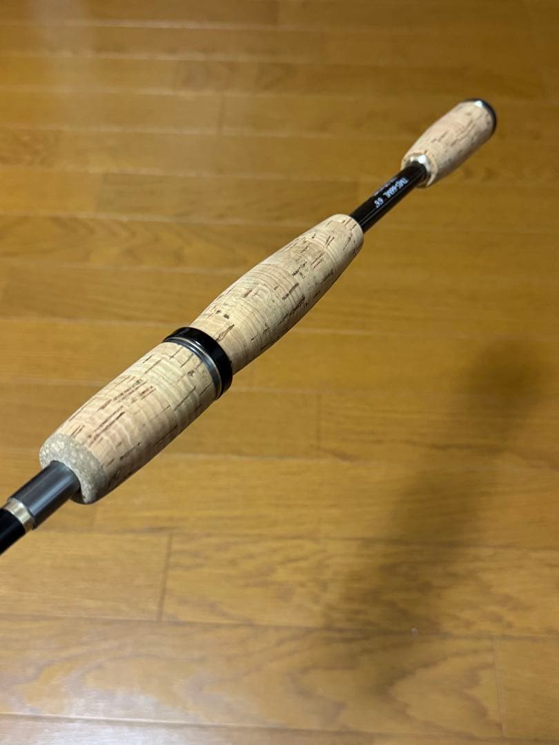 美品 エバーグリーン テムジン TMJS-66ML ブラッシュスティンガー