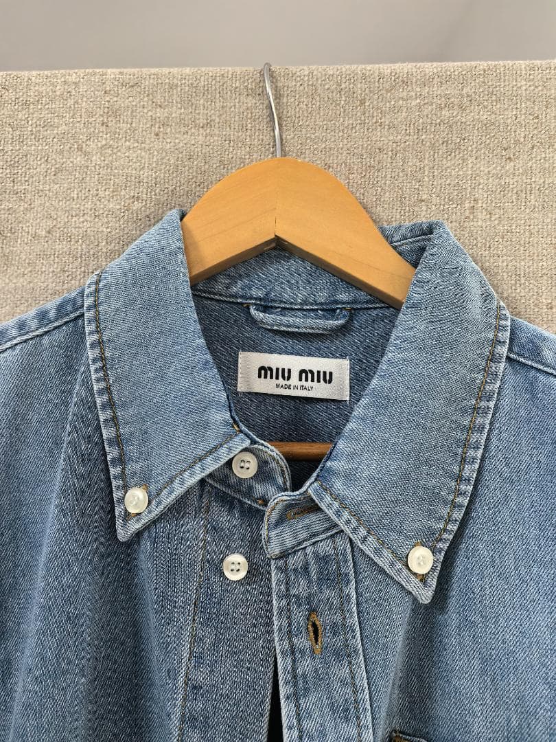 【人気定番モデル】Miu Miuデニム長袖シャツジャケット男女兼用スタイリッシュ
