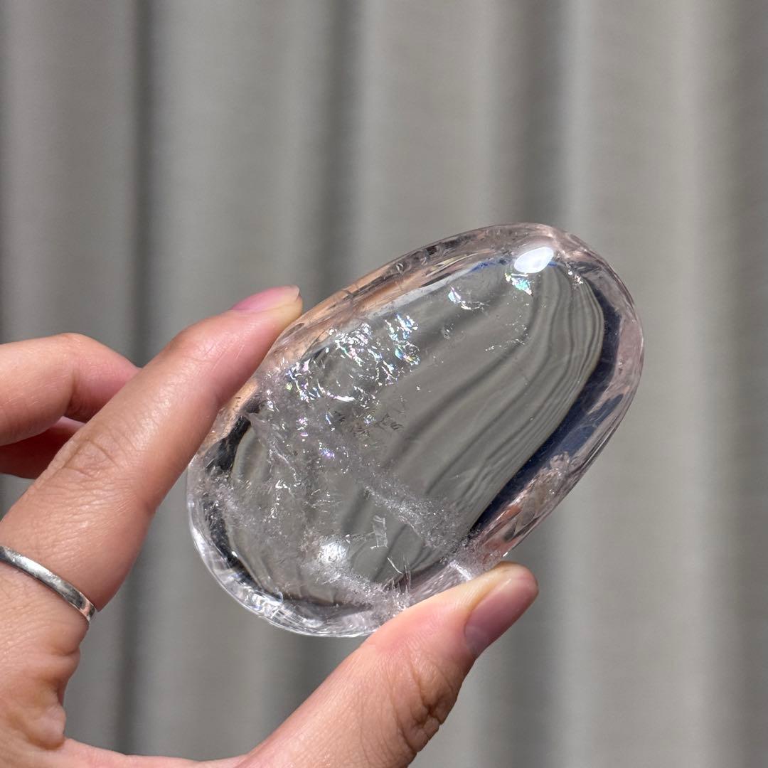 高品質　クリアクォーツ　握り石139.5g 浄化　NO.218