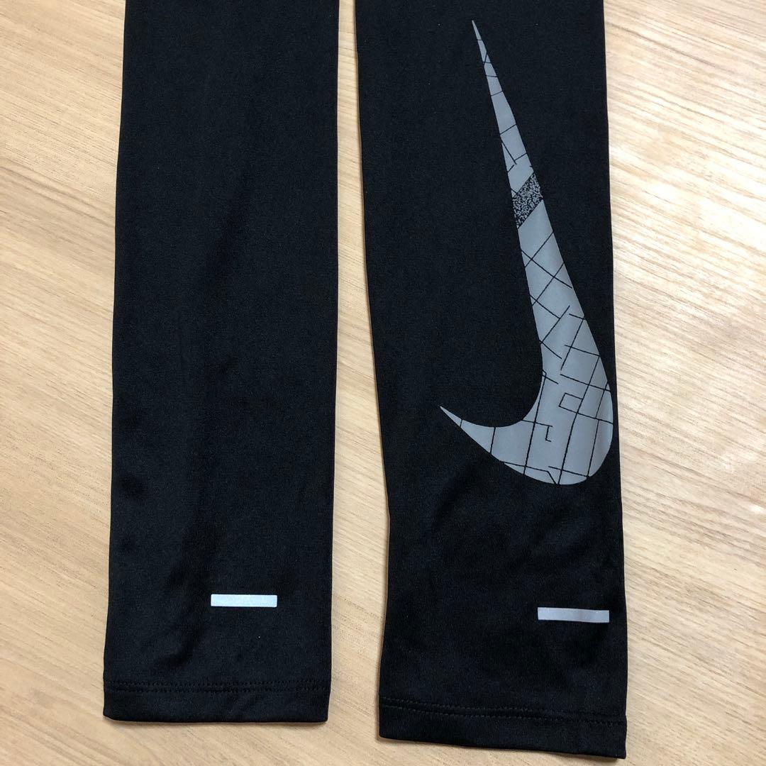 「新品」NIKE ディビジョン 上下セットアップ・ランニングウェア