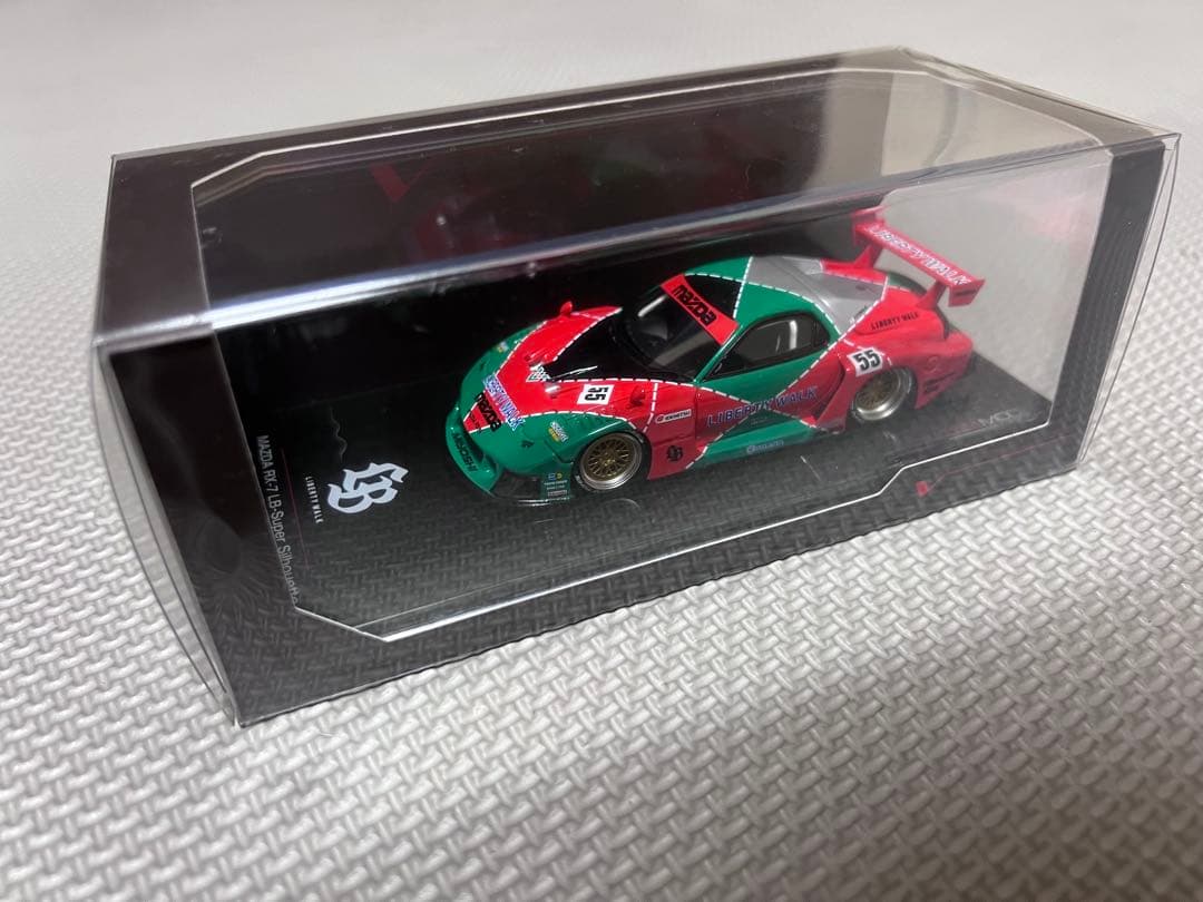 リバティーウォーク　RX-7 TSM MODEL 1/43