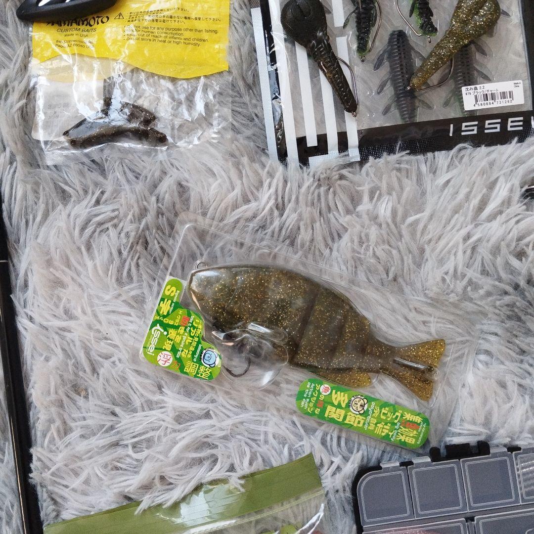 新品バス釣りセットベイトセットスピニングセットルアーワームセットハサミセット
