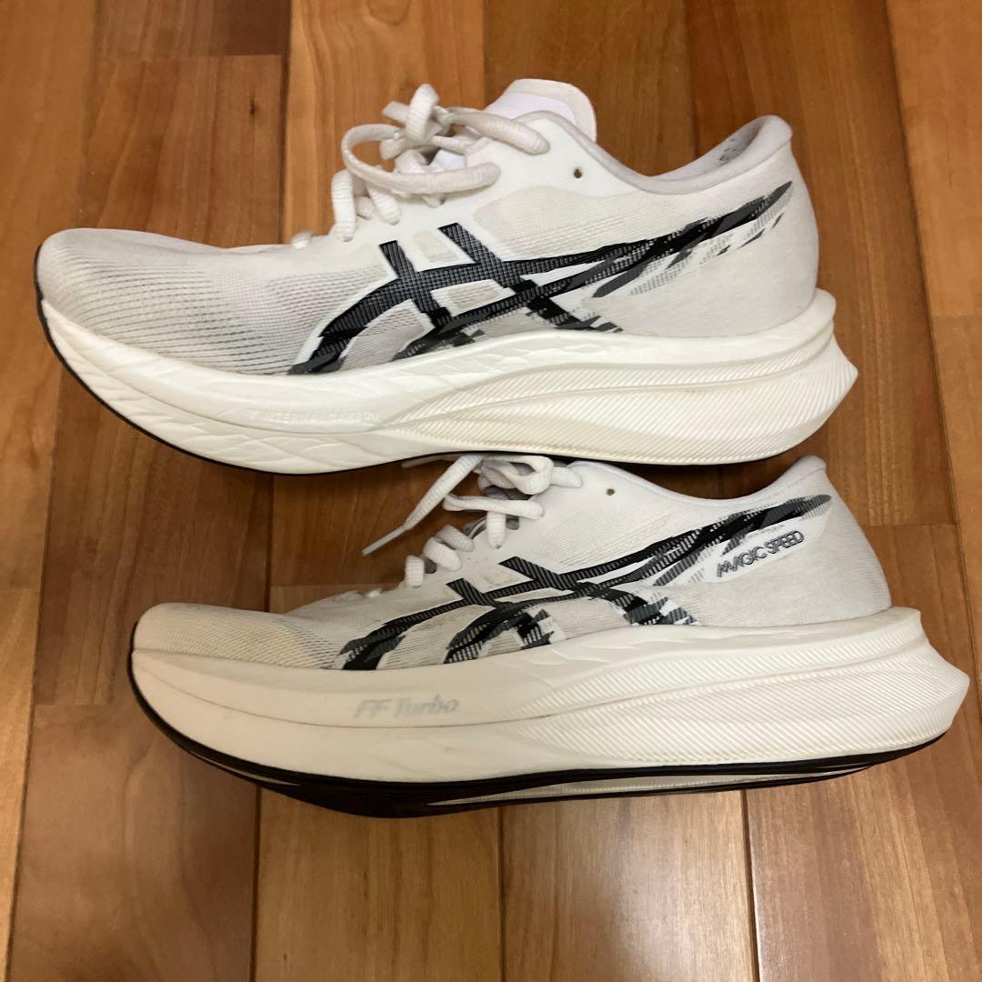 ASICS マジックスピード4 MAGIC SPEED4 25.5cm