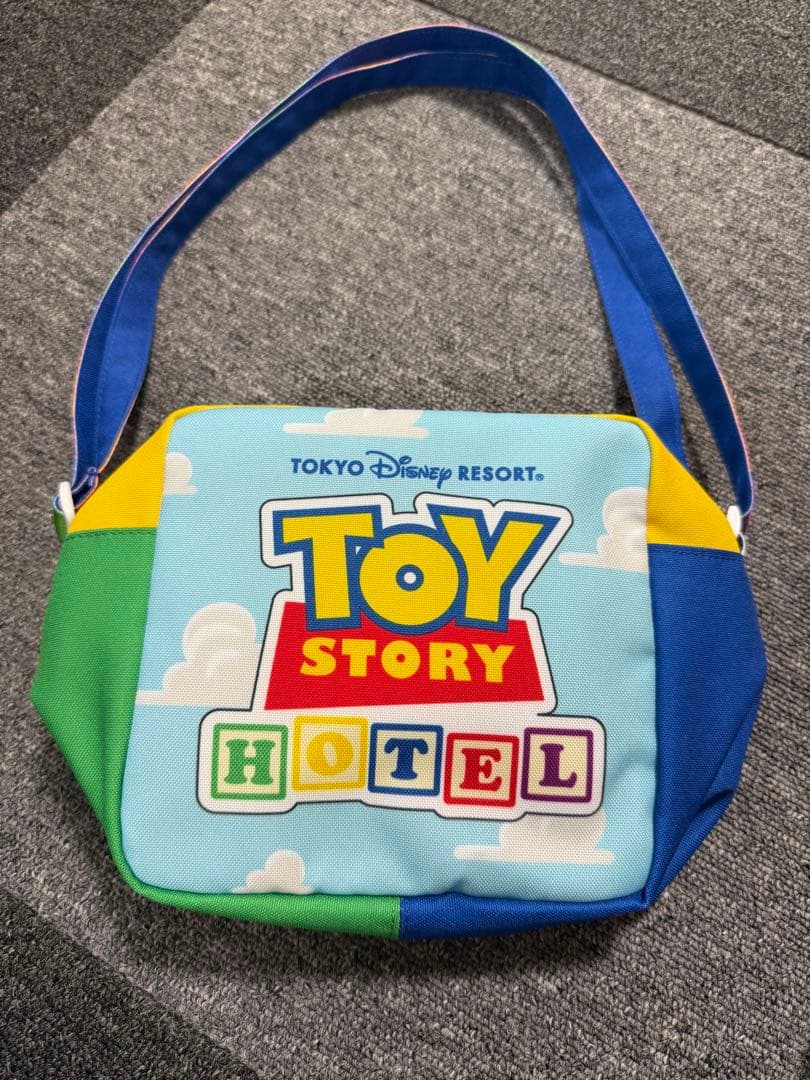 トイ・ストーリー ホテル ショルダーバッグ 新品