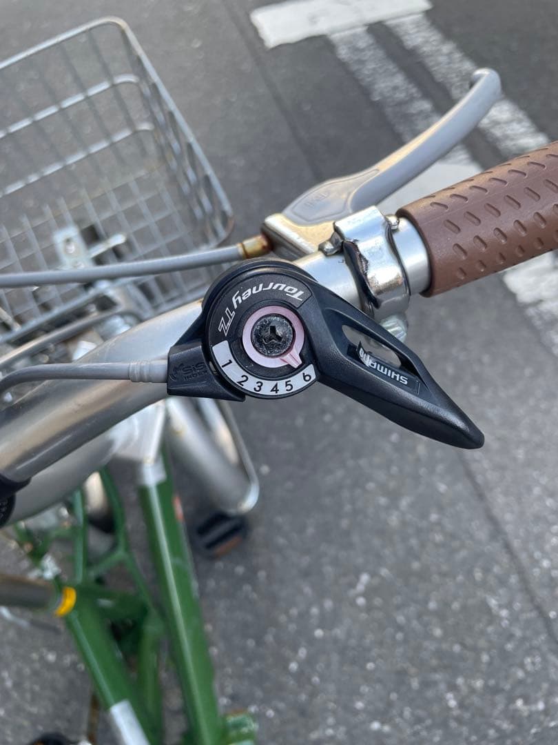 折り畳み自転車　コンパクト　緑